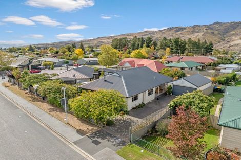 Photo of property in 20 Monaghan Street, Cromwell, 9310