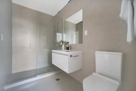 Photo of property in 38 Waipuhinui Way, Wiri, Auckland, 2104