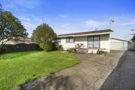 Photo of property in 6 Bradley Place, Nawton, Hamilton, 3200