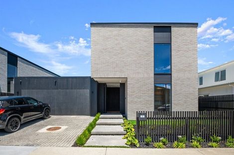 Photo of property in 43 Bristol Freighter Road, Hobsonville, 0616