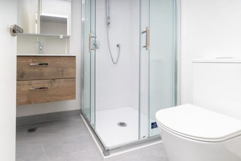 Photo of property in 5 Jabuka Street, Glen Eden, Auckland, 0602