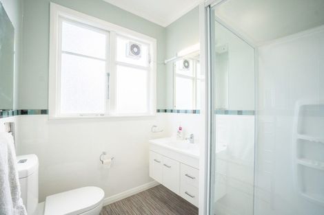 Photo of property in 20 Karina Terrace, Roslyn, Palmerston North, 4414