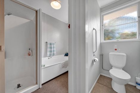 Photo of property in 12 Surrey Street, Hawera, 4610