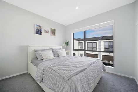 Photo of property in 20 Survila Street, Takanini, 2110