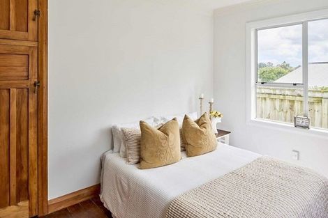 Photo of property in 57 Ranui Terrace, Tawa, Wellington, 5028