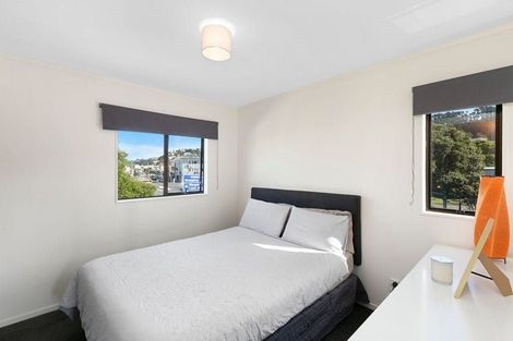 Photo of property in 615u2 Evans Bay Parade, Kilbirnie, Wellington, 6022