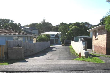 Photo of property in 9 Lantana Road, Green Bay, Auckland, 0604
