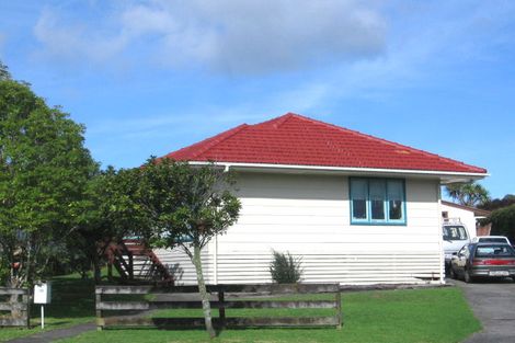 Photo of property in 40 Hindmarsh Street, Henderson, Auckland, 0612