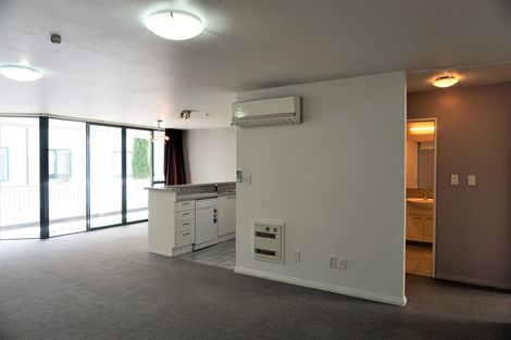 Photo of property in St James Courts, 4/77 Gloucester Street, Christchurch Central, Christchurch, 8013
