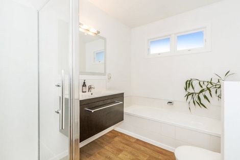 Photo of property in 69 Dunedin Street, Redwood, Christchurch, 8051