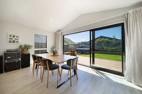 Photo of property in 16 Crop Street, Jacks Point, 9371