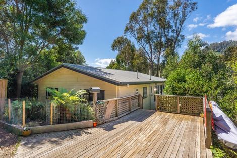 Photo of property in 49 Thompson Terrace, Toi Toi, Nelson, 7010