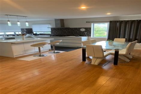 Photo of property in 65 Kirikiri Drive, Papakura, 2110