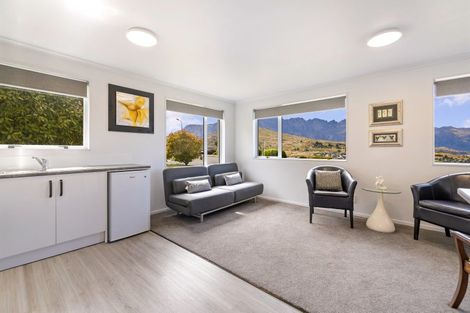 Photo of property in 108 Panorama Terrace, Queenstown, 9300