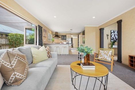 Photo of property in 62 Callum Brae Drive, Rototuna, Hamilton, 3210