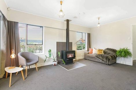 Photo of property in 1/425 Don Buck Road, Massey, Auckland, 0614