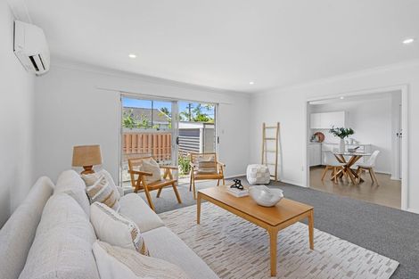 Photo of property in 2/18a Prossers Road, Saint Martins, Christchurch, 8022