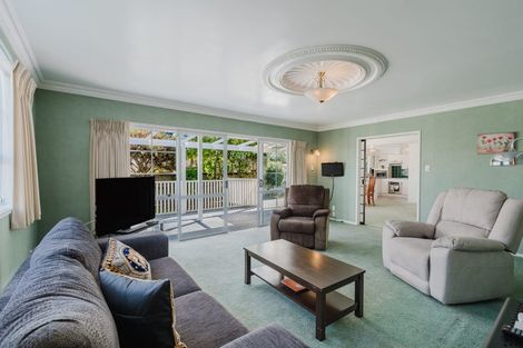 Photo of property in 17 Sandalwood Drive, Dinsdale, Hamilton, 3204