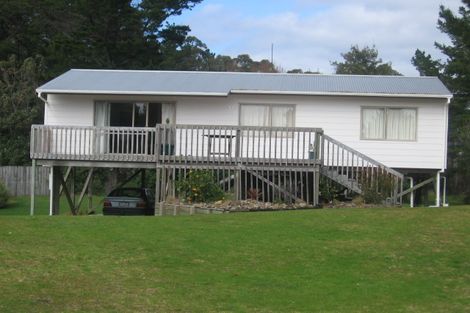 Photo of property in 126 Rimu Place, Matarangi, Whitianga, 3592