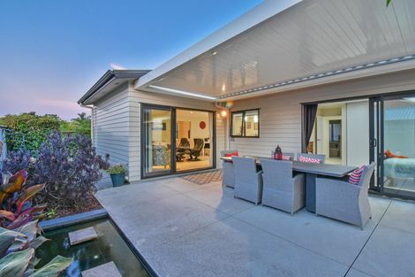 Photo of property in 52 Toscana Drive, Karaka, Papakura, 2113