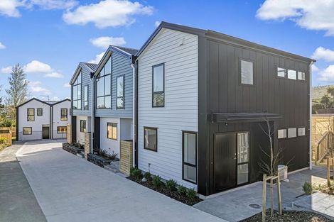 Photo of property in 2/110 Kervil Avenue, Te Atatu Peninsula, Auckland, 0610