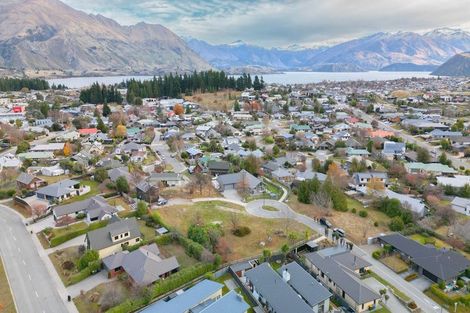 Photo of property in 7 Greenwood Lane, Wanaka, 9305