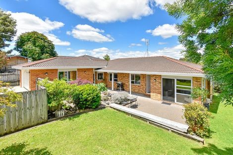 Photo of property in 2 Keywella Drive, Conifer Grove, Takanini, 2112
