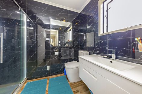 Photo of property in 5 Whitbourne Heights, Manurewa, Auckland, 2105