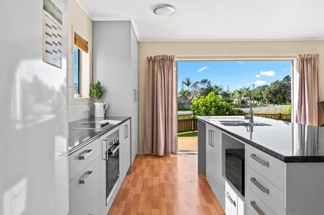 Photo of property in 844 Cove Road, Waipu, 0582