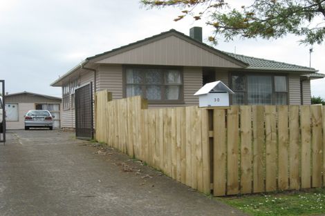 Photo of property in 30 Mariner Street, Mangere, Auckland, 2022