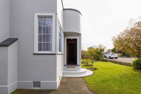 Photo of property in 15 Kauri Street, Roslyn, Palmerston North, 4414