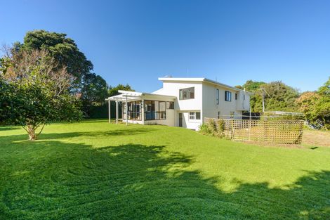 Photo of property in 106 Atawhai Road, Fitzherbert, Palmerston North, 4410