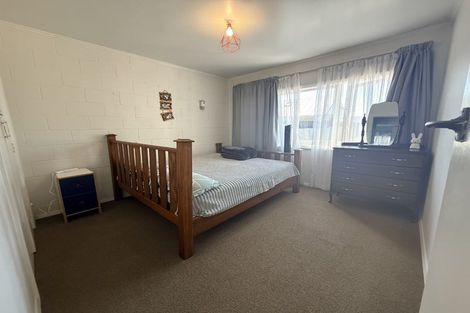 Photo of property in 2/204a Park Road South, Akina, Hastings, 4122