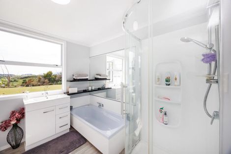 Photo of property in 71 Engles Road, Shannon, 4821