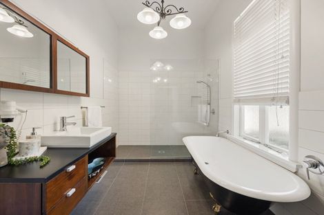 Photo of property in 74 Firth Street, Hamilton East, Hamilton, 3216