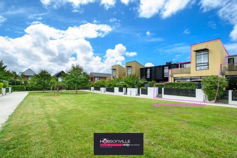 Photo of property in 21 Isitt Road, Hobsonville, Auckland, 0616