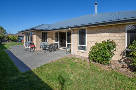 Photo of property in 53 Rolleston Drive, Rolleston, 7614