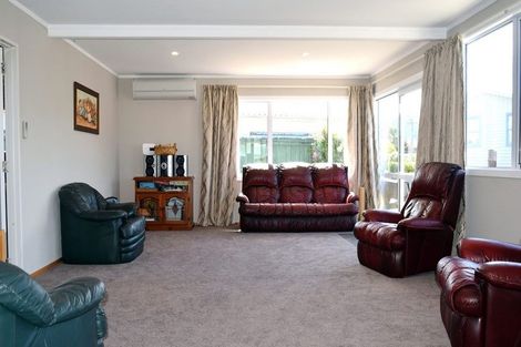 Photo of property in 7 Hinemoa Avenue, Taupo, 3330