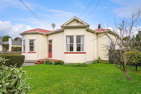Photo of property in 151 Pembroke Street, Carterton, 5713