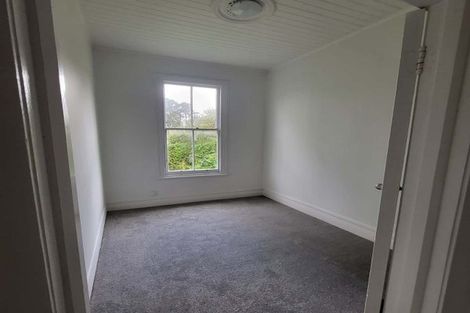 Photo of property in 22 Mudgeways Road, Massey, Auckland, 0614