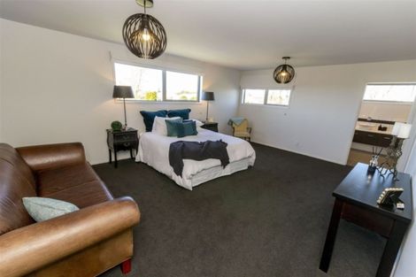 Photo of property in 1 Grosvenor Lane, Rangiora, 7400