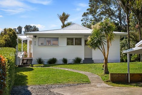 Photo of property in 217 Motutara Road, Muriwai, Waimauku, 0881