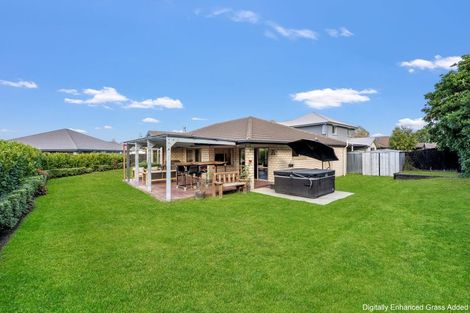 Photo of property in 12 Maurice Stanton Place, Shirley, Christchurch, 8052