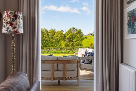 Photo of property in 111 Wharf Road, Clarks Beach, Pukekohe, 2679