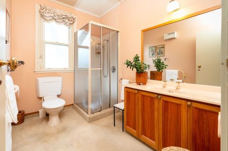 Photo of property in 15u2 Upland Road, Kelburn, Wellington, 6012