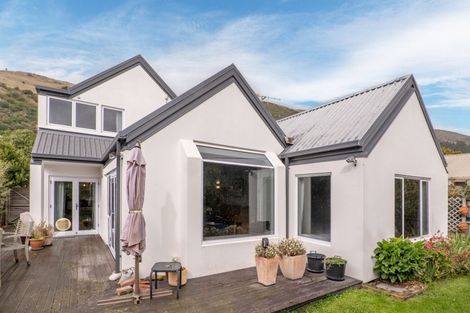 Photo of property in 60 Arnold Street, Sumner, Christchurch, 8081
