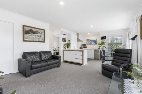 Photo of property in 2u1 Opal Place, Chartwell, Hamilton, 3210