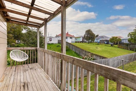 Photo of property in 12 Kelkirk Street, Kelston, Auckland, 0602