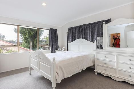 Photo of property in 2 Selwyn Road, Lynmore, Rotorua, 3010