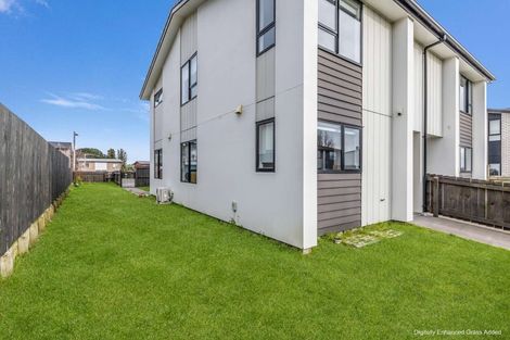 Photo of property in 27 Discovery Place, Marfell, New Plymouth, 4310